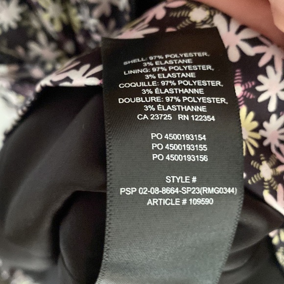 Shimmer Satin Dress
Sunday anesthesia size 4 Aritzia 
Black/ Lilac Bloom - Picture 10 of 12